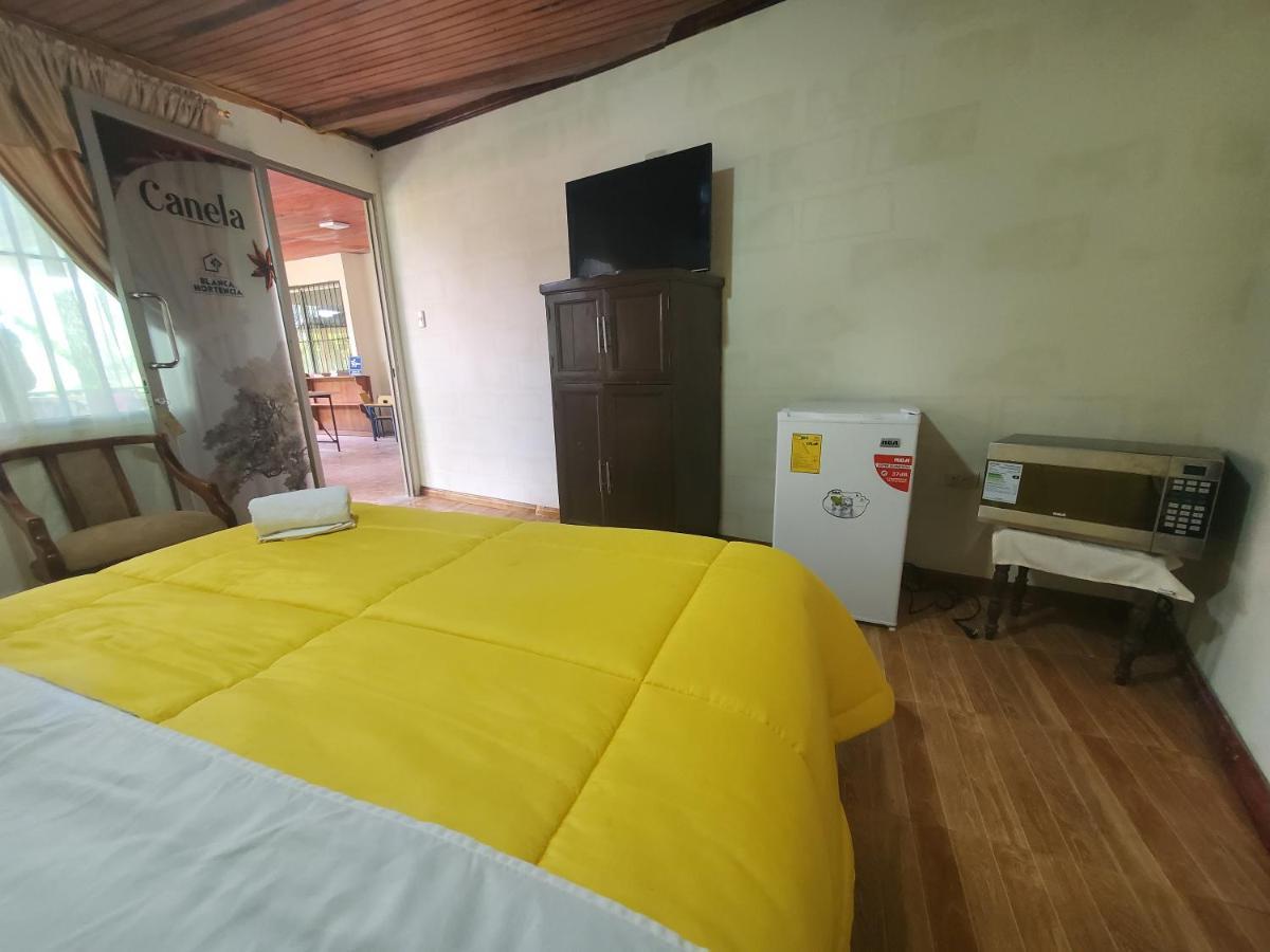 Casa Blanca Hortencia Sucua 외부 사진